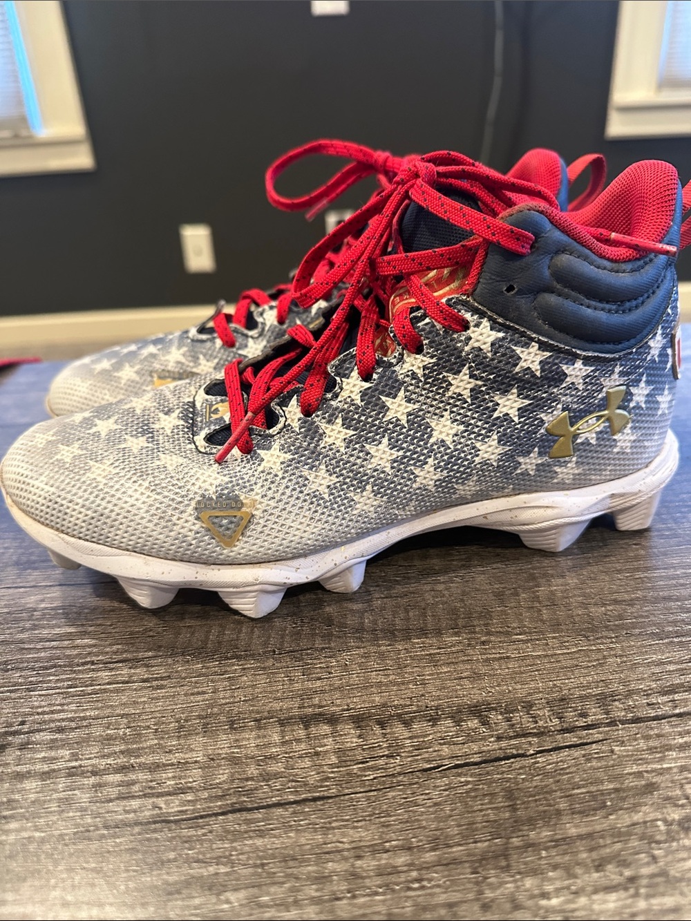 Under Armour Spotlight Lux Football Cleats